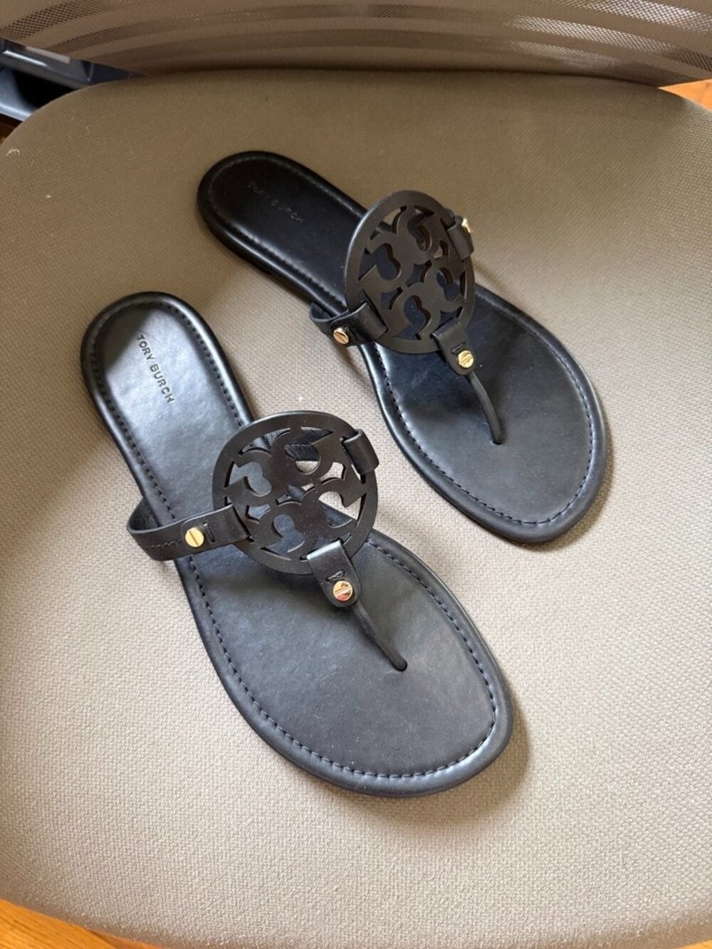 Tory Burch Miller Sandal, Black Leather, 10.5 - Picture 2 of 3